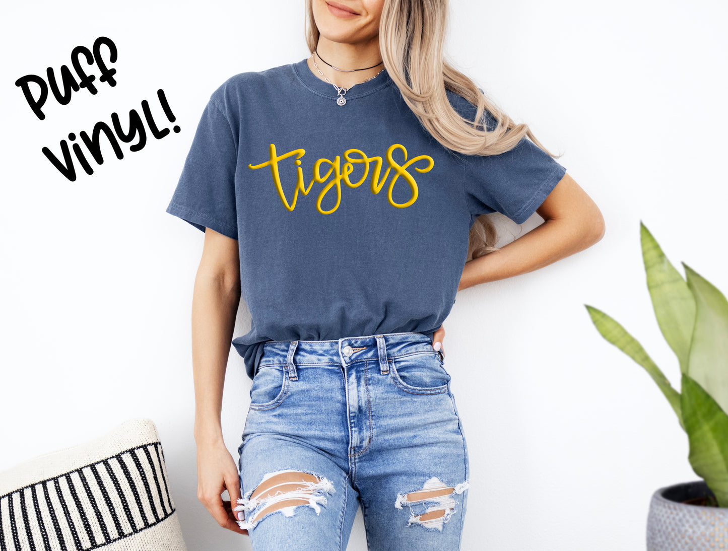 Short Sleeve Tigers Puff Vinyl Shirt